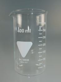 VASO FORMA ALTA CON PICO 50 ML (10)