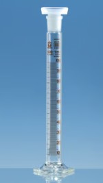 PROBETA GRADUADA 100 ML C/TAPON CLASE B (2)